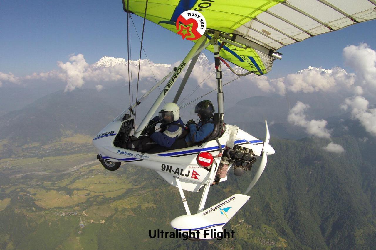 Oyo 575 Api Suites Pokhara Zewnętrze zdjęcie
