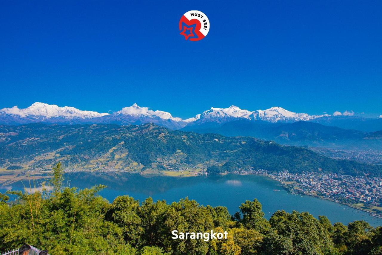 Oyo 575 Api Suites Pokhara Zewnętrze zdjęcie